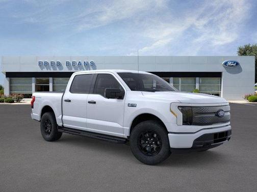2025 Ford F-150 Lightning XLT