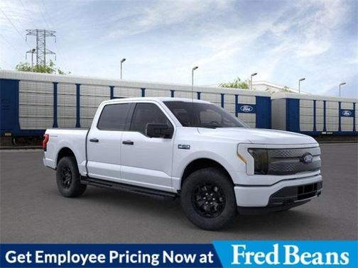 2025 Ford F-150 Lightning XLT