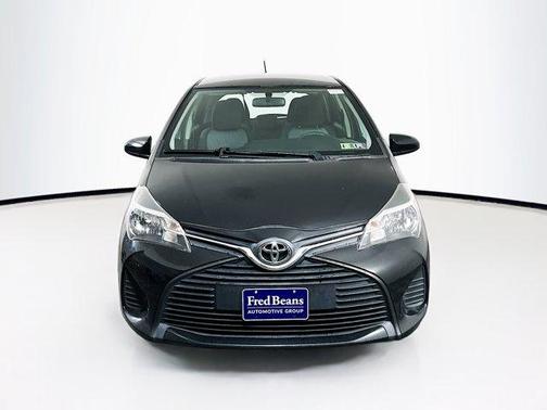 2015 Toyota Yaris L