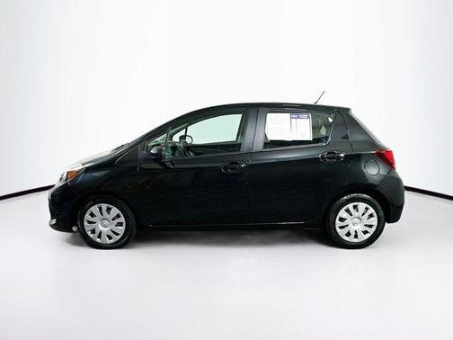 2015 Toyota Yaris L