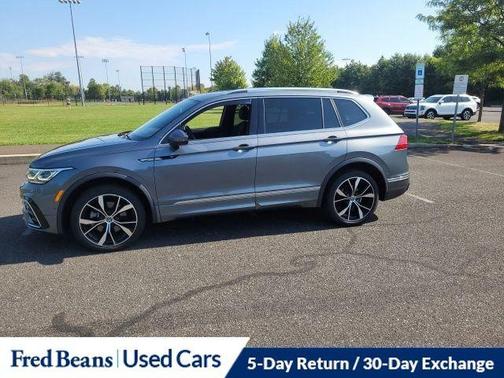 2022 Volkswagen Tiguan 2.0T SEL R-Line