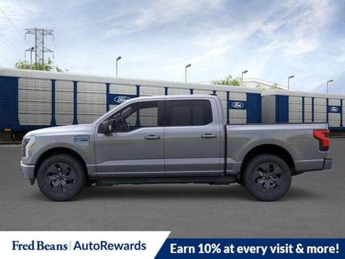 2025 Ford F-150 Lightning Flash