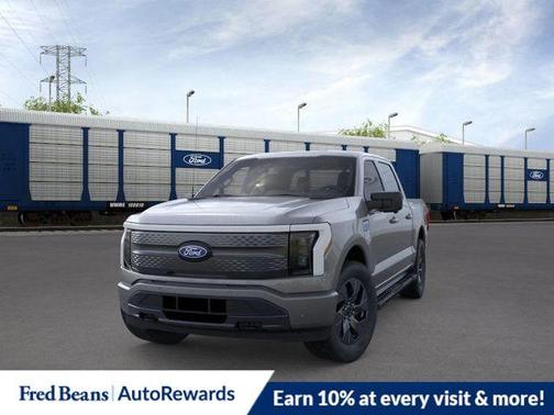 2025 Ford F-150 Lightning Flash