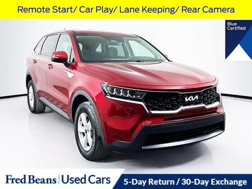 2022 Kia Sorento LX