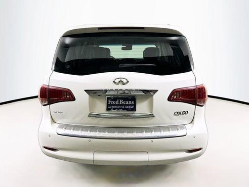 2017 INFINITI QX80 Base