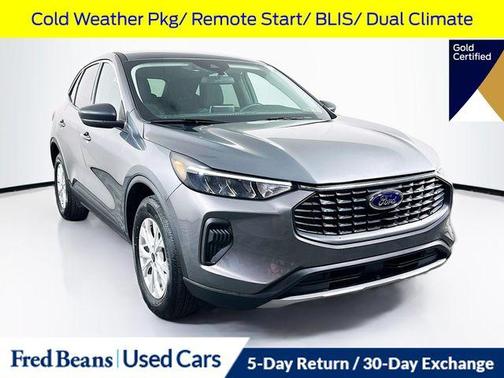 Carbonized Gray Metallic 2023 Ford Escape Active