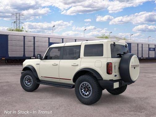 Wimbledon White 2026 Ford Bronco Outer Banks