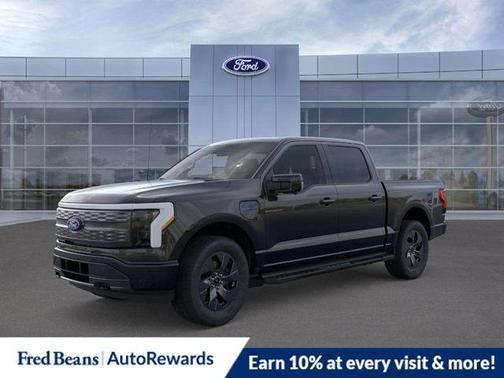 2025 Ford F-150 Lightning LARIAT