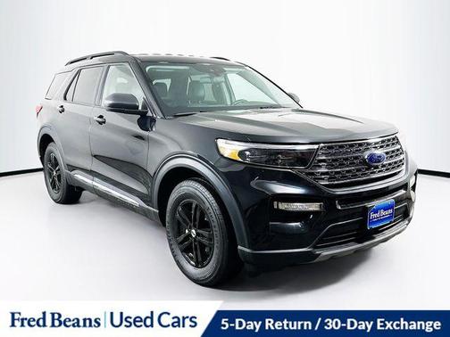 Agate Black Metallic 2022 Ford Explorer XLT