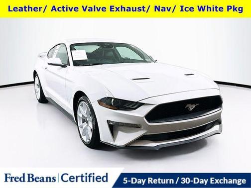 2022 Ford Mustang EcoBoost Premium