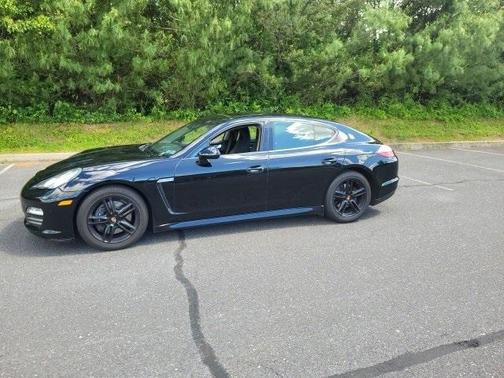 2013 Porsche Panamera 4