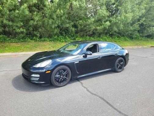 2013 Porsche Panamera 4