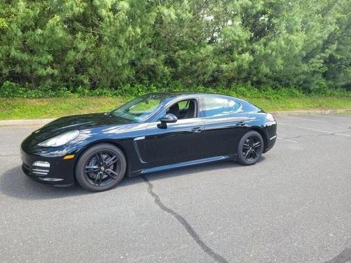 2013 Porsche Panamera 4