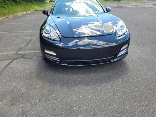 2013 Porsche Panamera 4