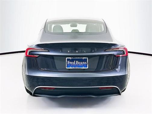 2024 Tesla Model 3 Base
