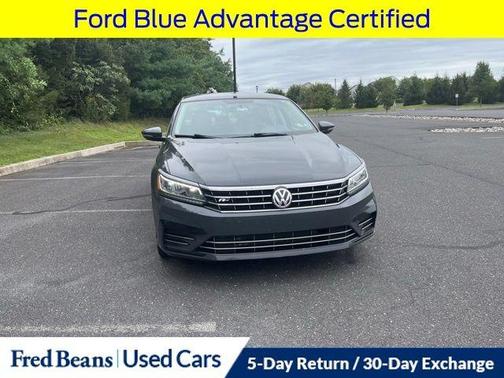 2017 Volkswagen Passat 1.8T R-Line