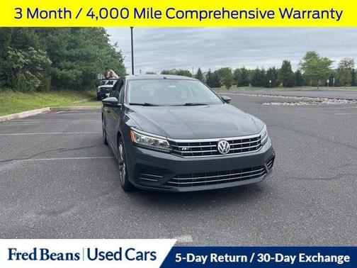 2017 Volkswagen Passat 1.8T R-Line