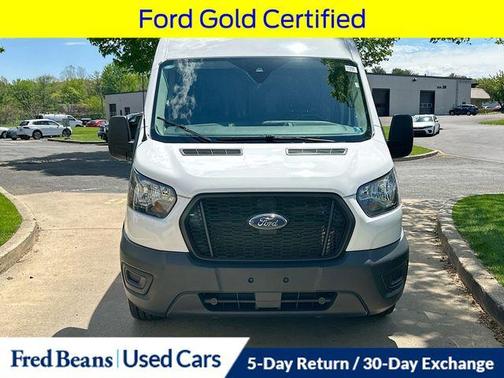 Oxford White 2023 Ford Transit-250 Base