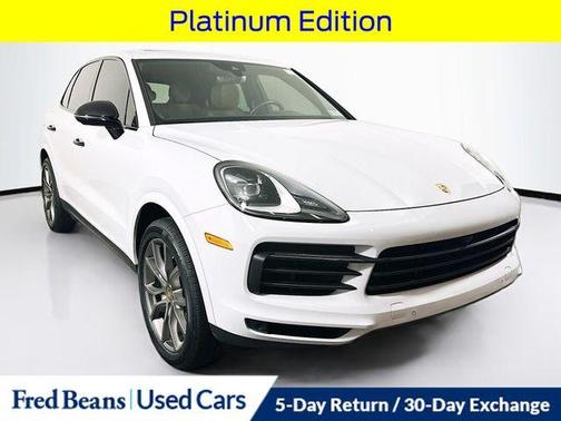 2023 Porsche Cayenne Platinum Edition
