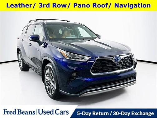 2021 Toyota Highlander Hybrid Platinum