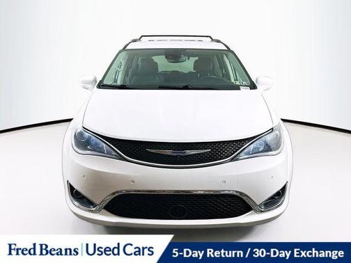 2020 Chrysler Pacifica Touring-L