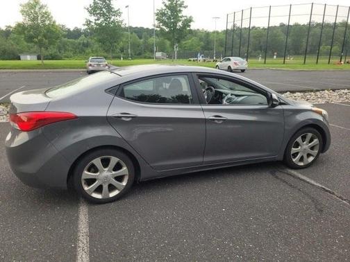 2011 Hyundai ELANTRA Limited