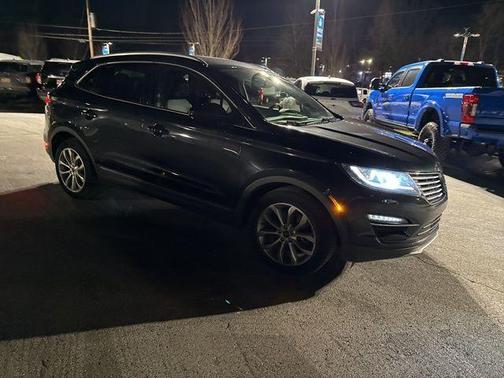 2015 Lincoln MKC Base