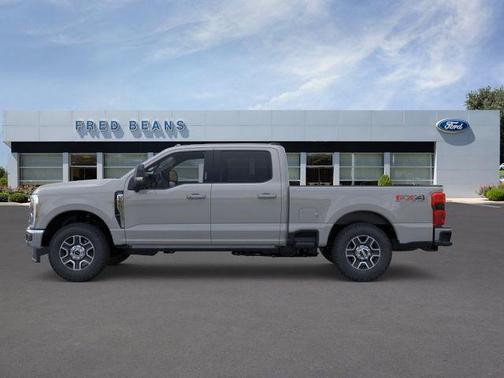 Avalanche 2026 Ford F-250 Lariat