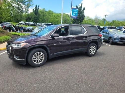 2020 Chevrolet Traverse LT Cloth