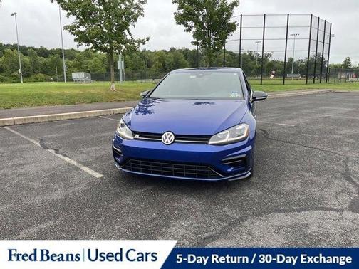 2019 Volkswagen Golf R 2.0T w/DCC & Navigation