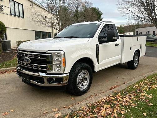 2023 Ford F-350 XL