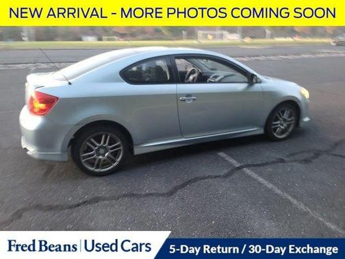 2005 Scion tC 