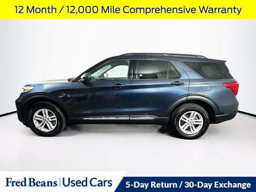 Blue Metallic 2022 Ford Explorer XLT