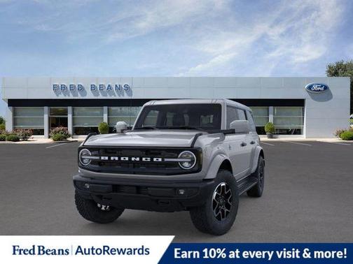 2026 Ford Bronco Outer Banks