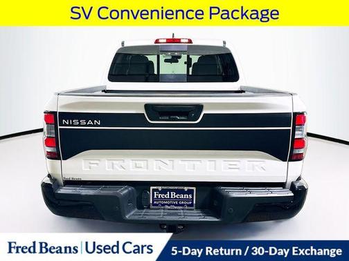 2024 Nissan Frontier SV