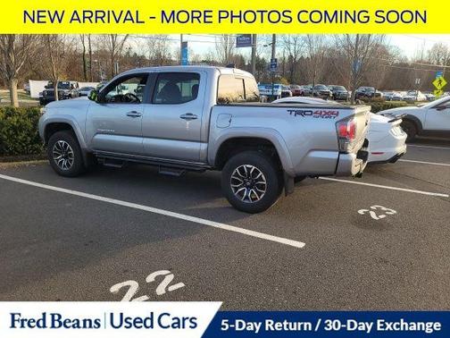 2021 Toyota Tacoma TRD Sport