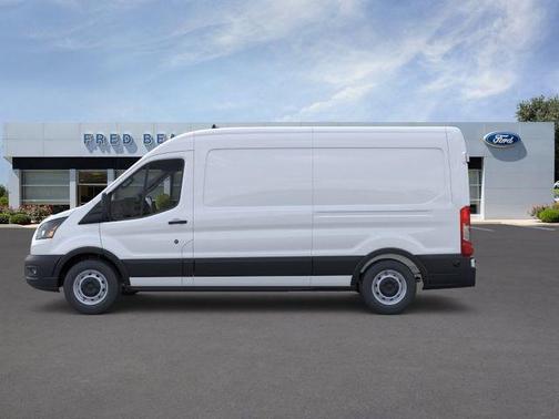 Oxford White 2026 Ford Transit-250 148 WB Medium Roof Cargo