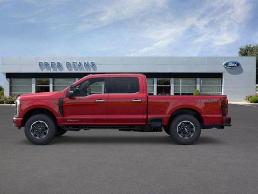 2026 Ford F-250 Platinum