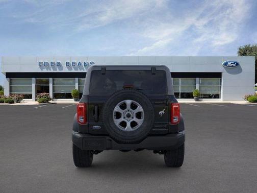 Shadow Black 2026 Ford Bronco Big Bend