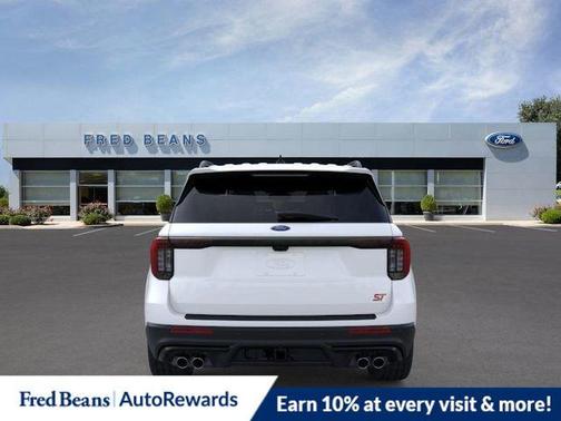 2025 Ford Explorer ST