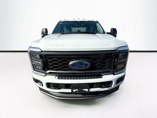 Oxford White 2026 Ford F-350 XL