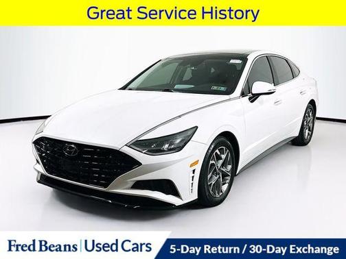 Quartz White 2022 Hyundai SONATA SEL