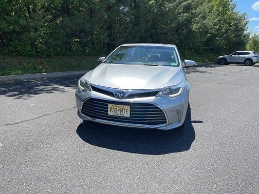 2018 Toyota Avalon Hybrid Limited