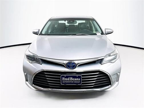 2018 Toyota Avalon Hybrid Limited