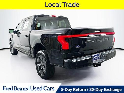 2023 Ford F-150 Lightning LARIAT