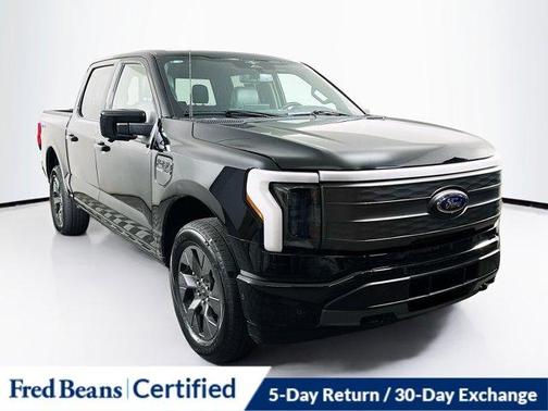 2023 Ford F-150 Lightning LARIAT