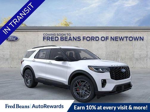 2025 Ford Explorer ST-Line