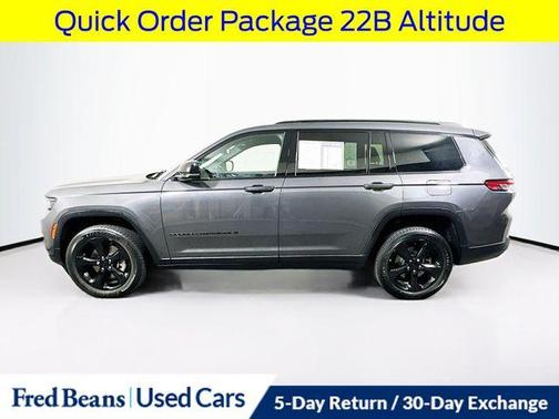 Metallic 2022 Jeep Grand Cherokee L Laredo