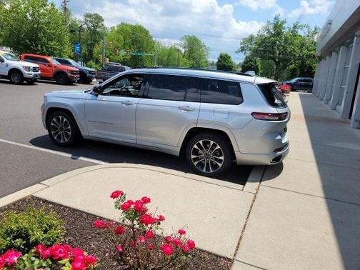 2021 Jeep Grand Cherokee L Overland