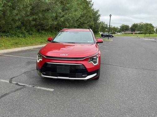 2024 Kia Niro SX Touring